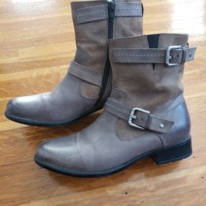 Clark's Bendables Grey Suede Buckle Boots